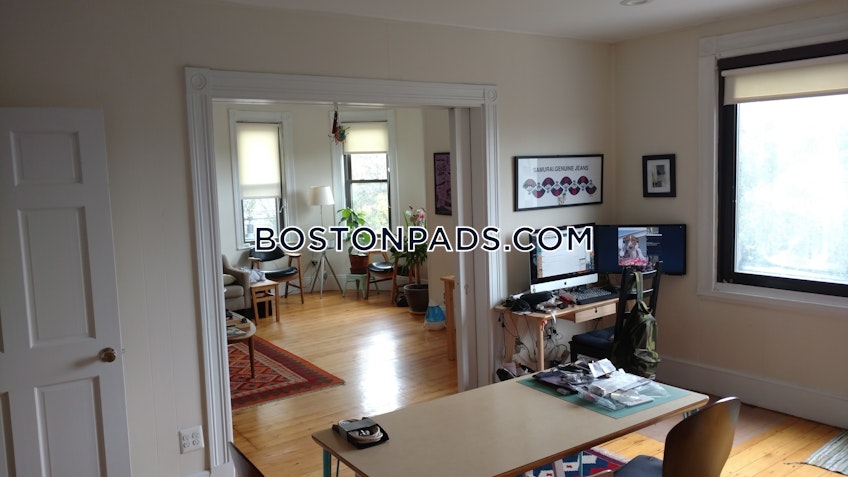 Boston - $4,500 /month