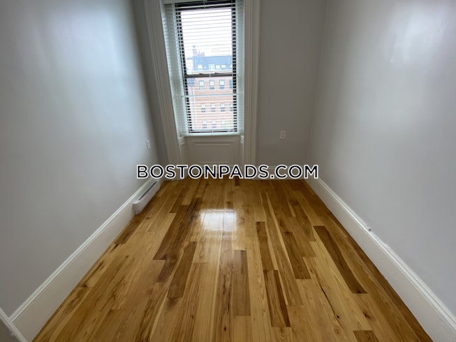 Boston - $3,000 /mo