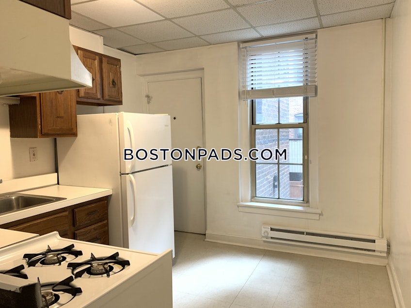 Boston - $2,950 /month