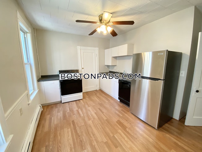 Boston - $3,000 /mo