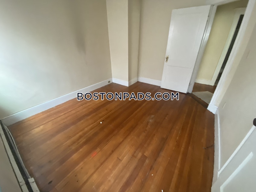 Boston - $2,450 /month