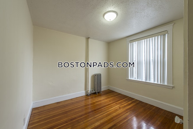 Boston - $2,750 /mo