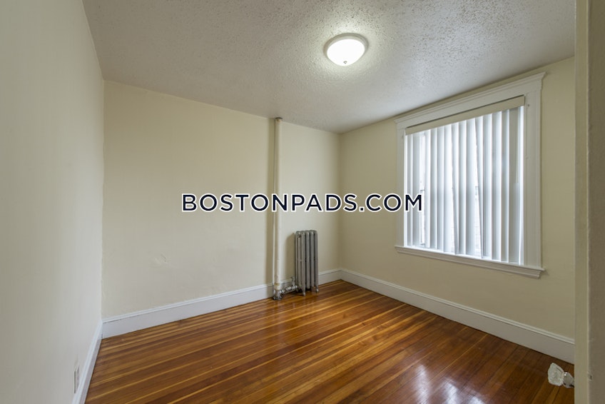 Boston - $2,750 /month