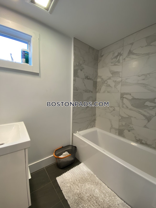 Boston - $6,000 /mo