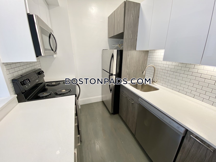 Boston - $2,900 /month