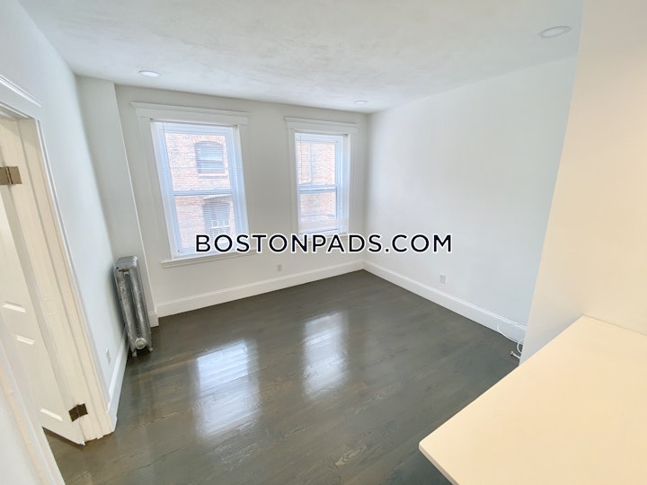 Queensberry St. Boston picture 2