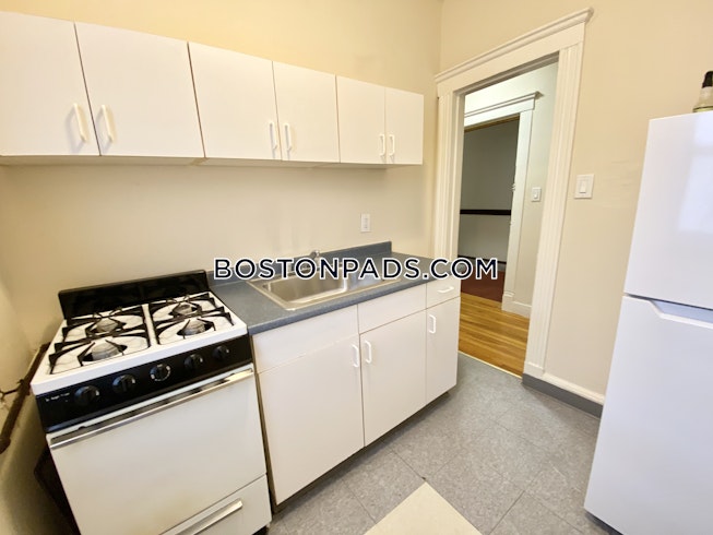 Boston - $2,675 /mo