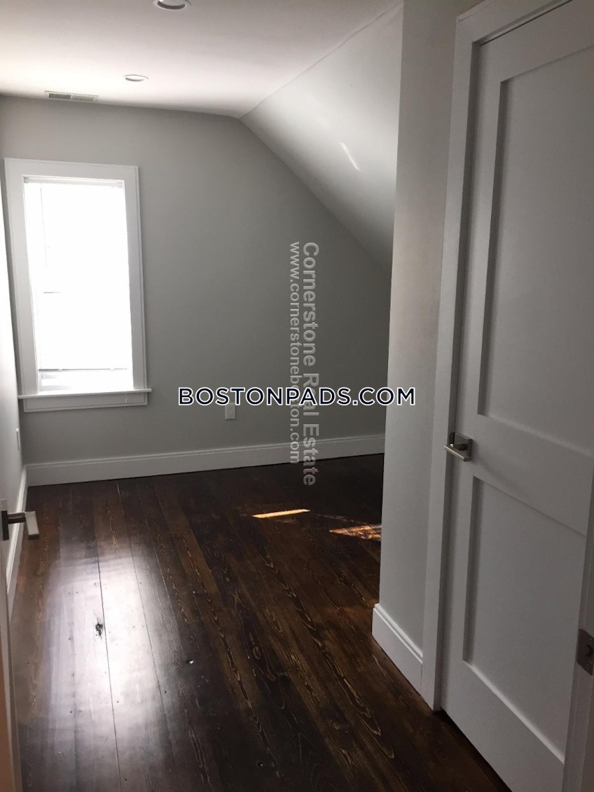 Boston - $3,150 /month