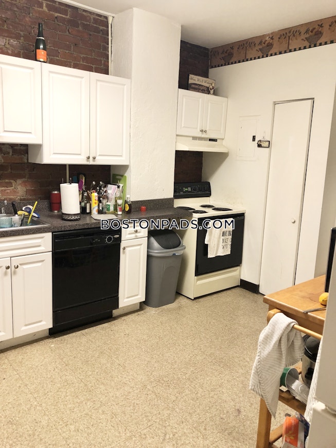 Brookline - $4,500 /mo