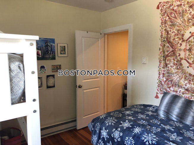 Boston - $3,300 /mo