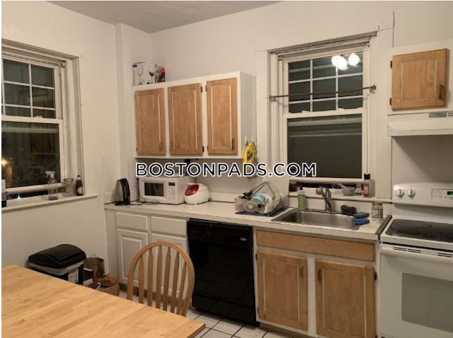 Boston - $3,450 /mo