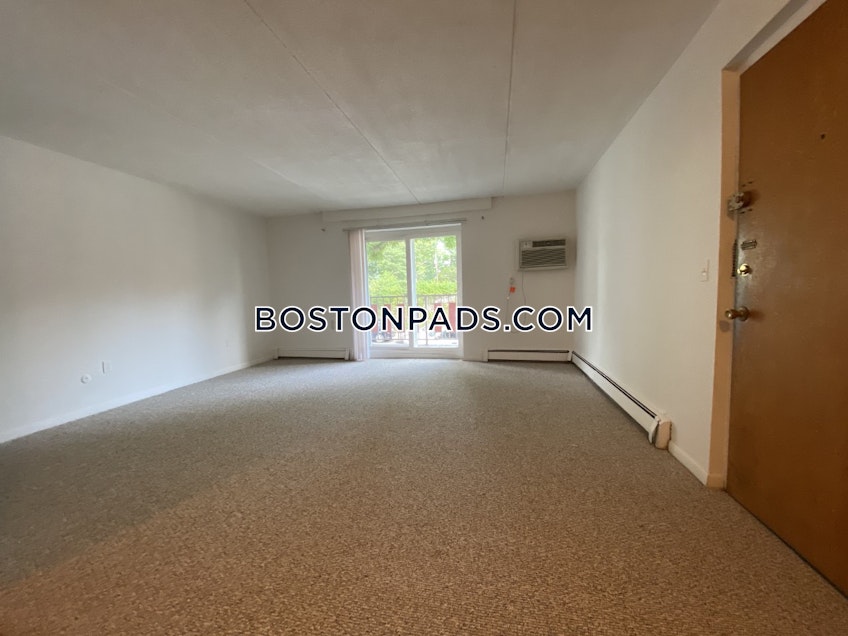 Boston - $2,025 /month