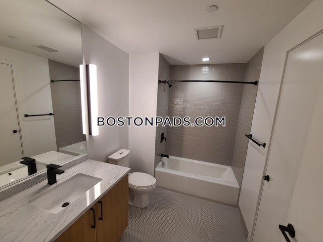 Boston - $5,300 /mo