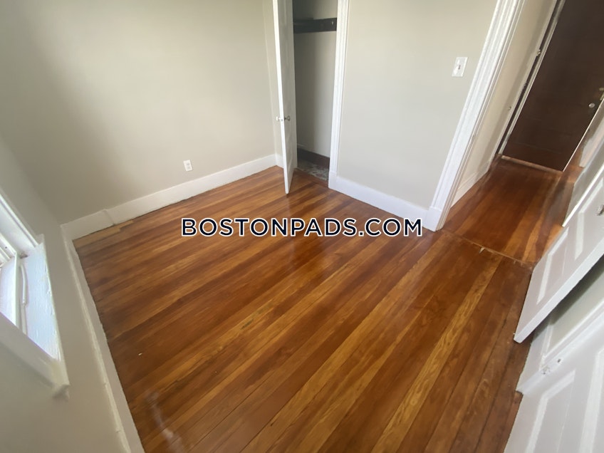 Boston - $3,000 /month