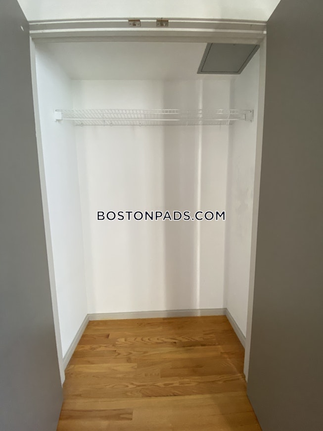 Boston - $6,000 /mo