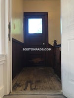 Boston - $2,700 /month