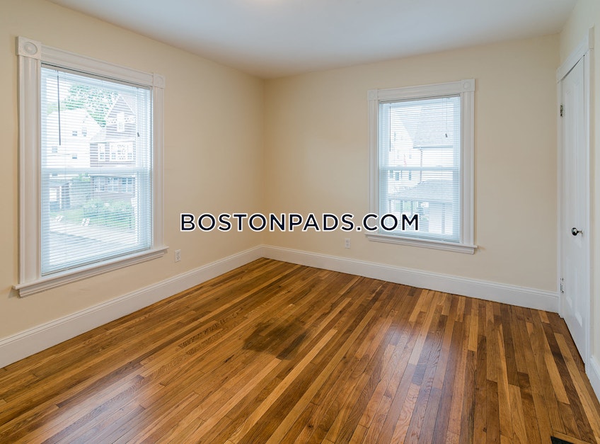Boston - $6,000 /month