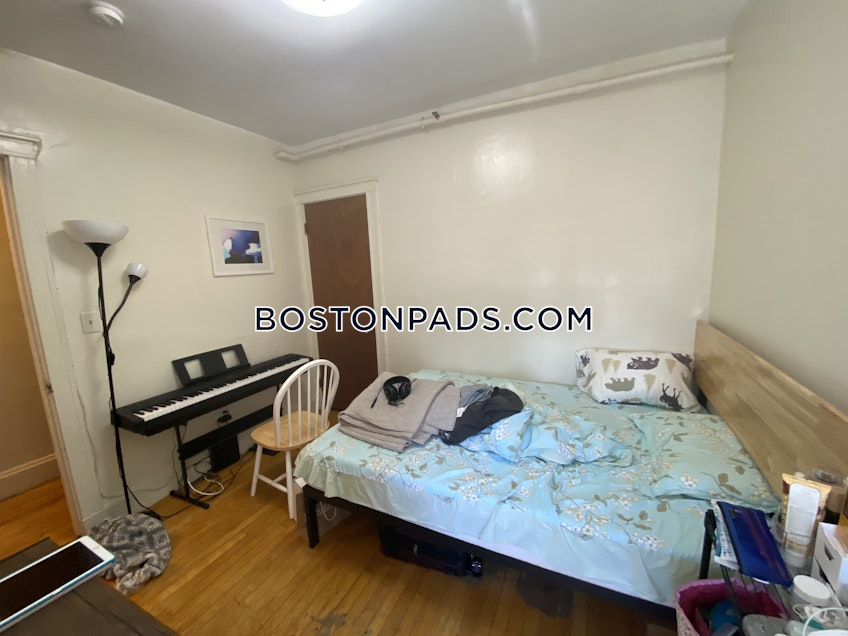 Boston - $2,950 /month