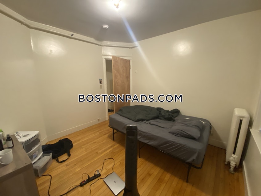 Boston - $1,950 /month