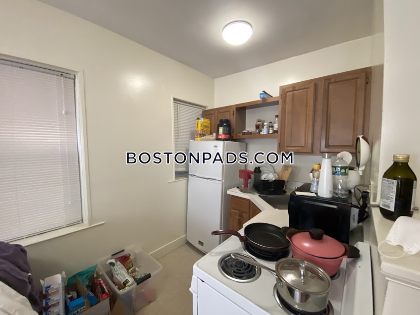 Boston - $1,950 /month