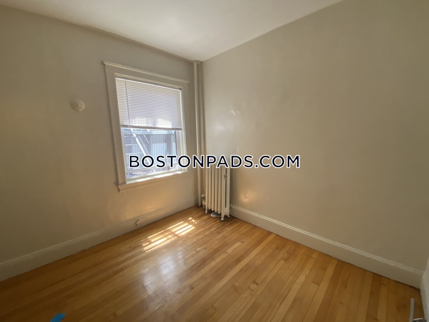 Boston - $3,000 /month