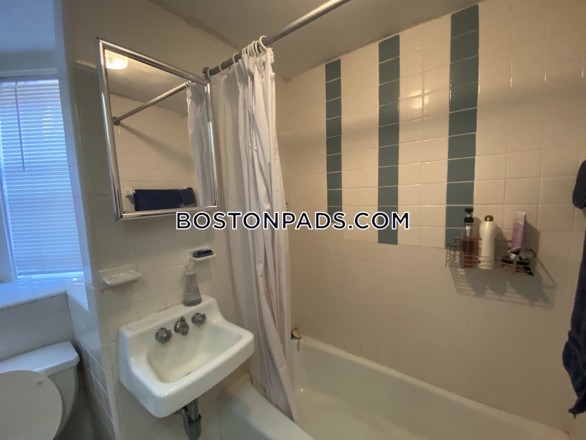 Boston - $2,950 /month