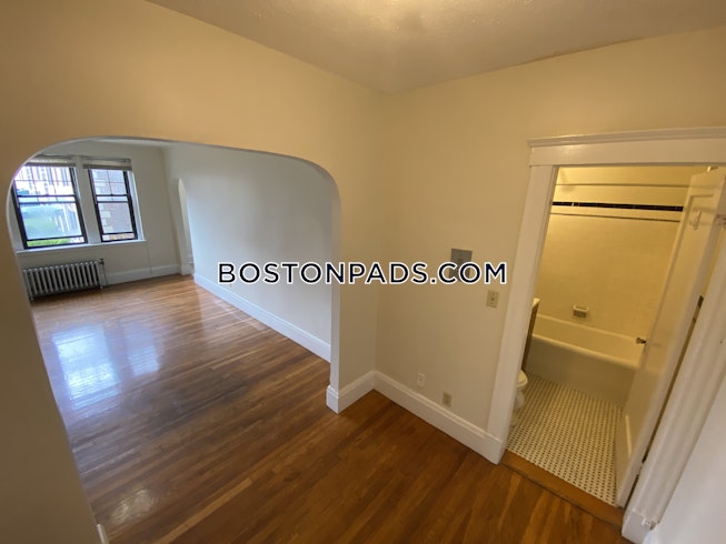 Malden - $1,700 /mo