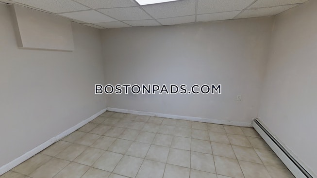 Boston - $2,495 /mo