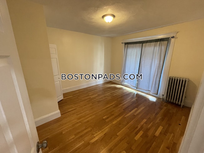 Boston - $3,550 /mo