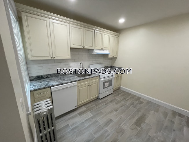 Boston - $3,550 /mo