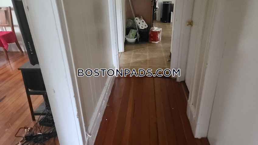 Boston - $2,750 /month