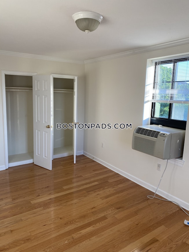 Cambridge - $3,845 /mo