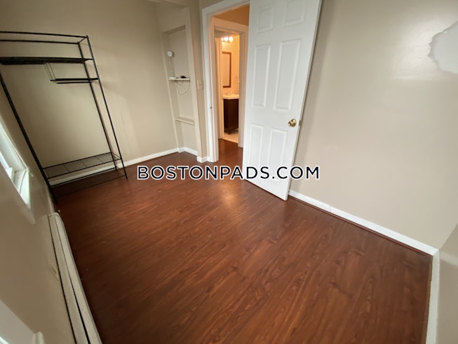 Boston - $2,395 /mo