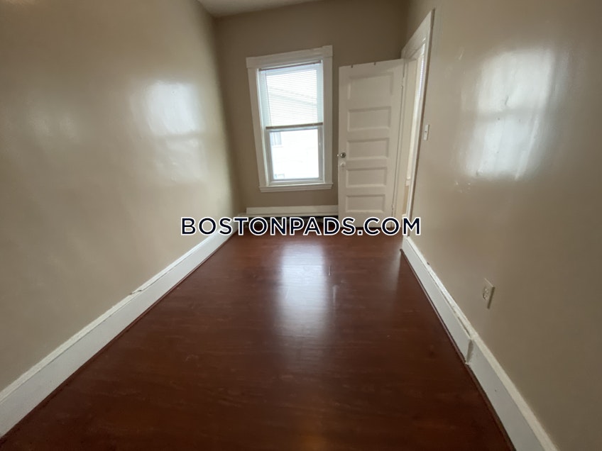 Boston - $2,395 /month