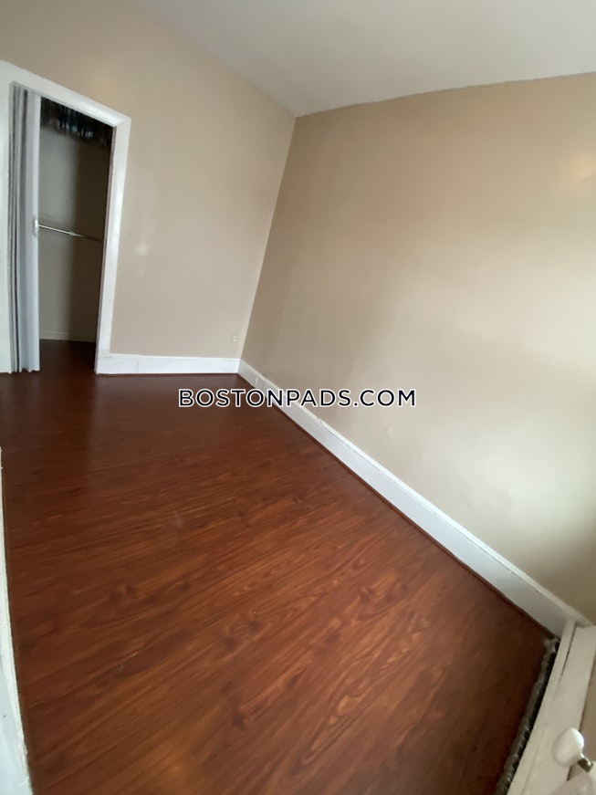 Boston - $2,395 /mo