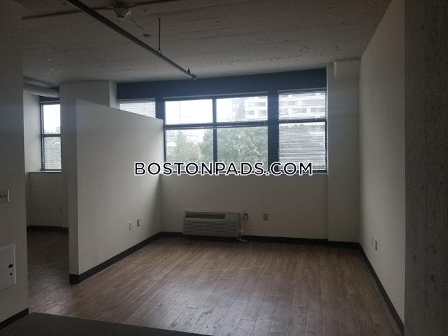 Cambridge - $2,070 /mo