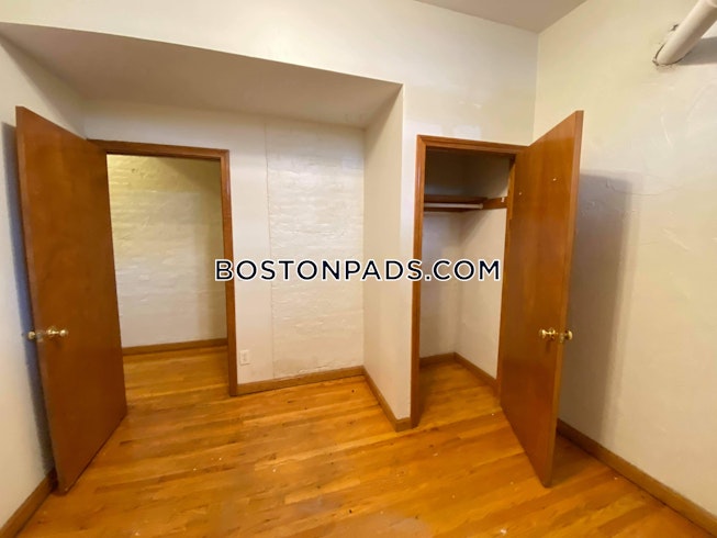 Boston - $4,850 /mo