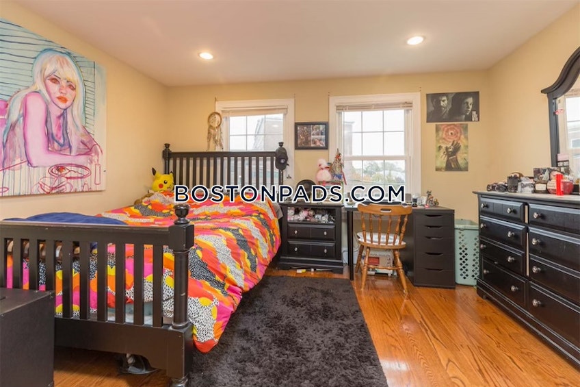 Boston - $4,000 /month