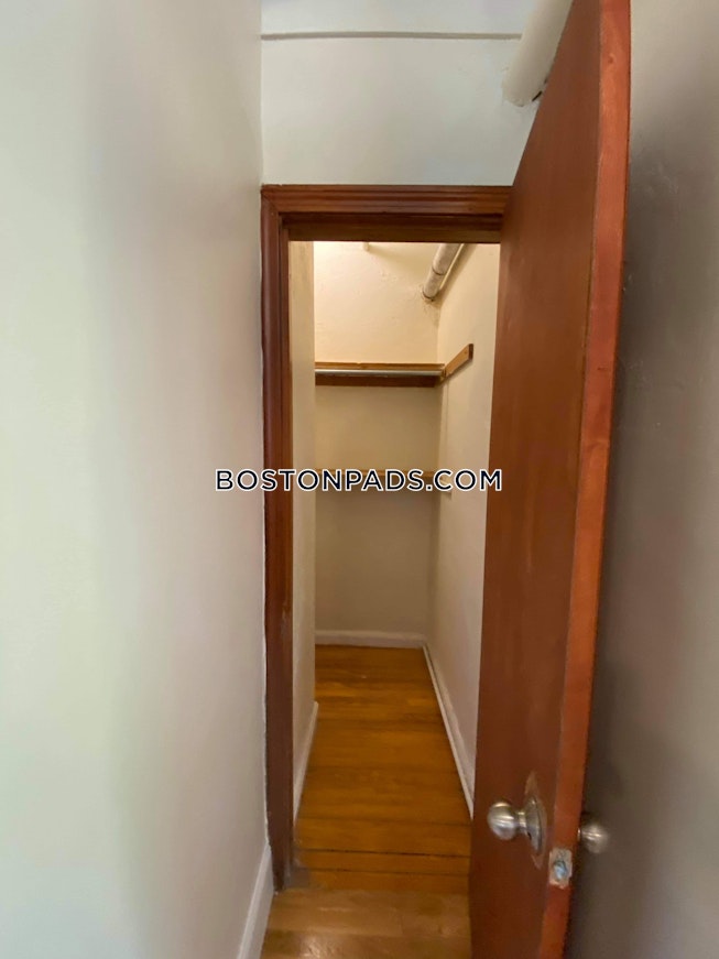 Boston - $2,850 /mo