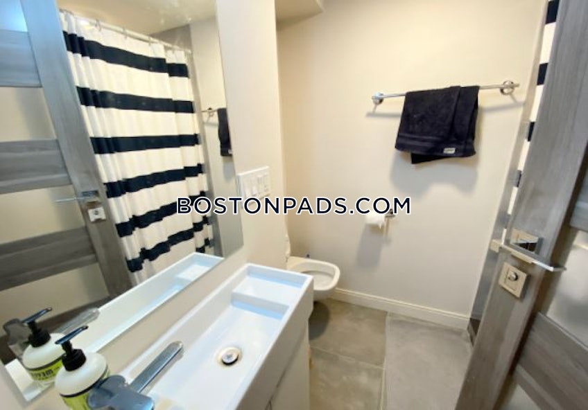 Boston - $4,600 /month