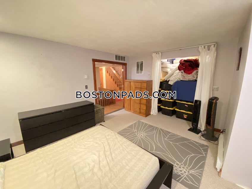 Boston - $4,100 /month