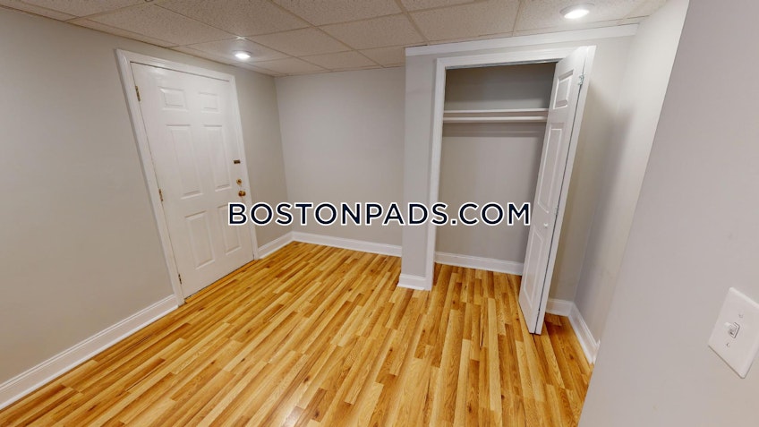 Boston - $6,200 /month