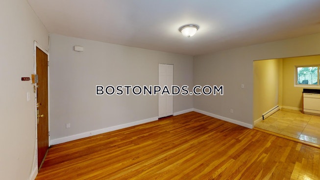 Boston - $2,340 /mo