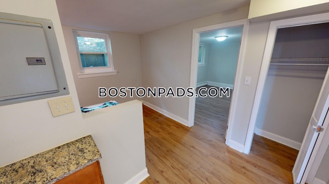 Boston - $3,500 /mo