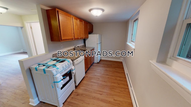 Boston - $3,500 /mo