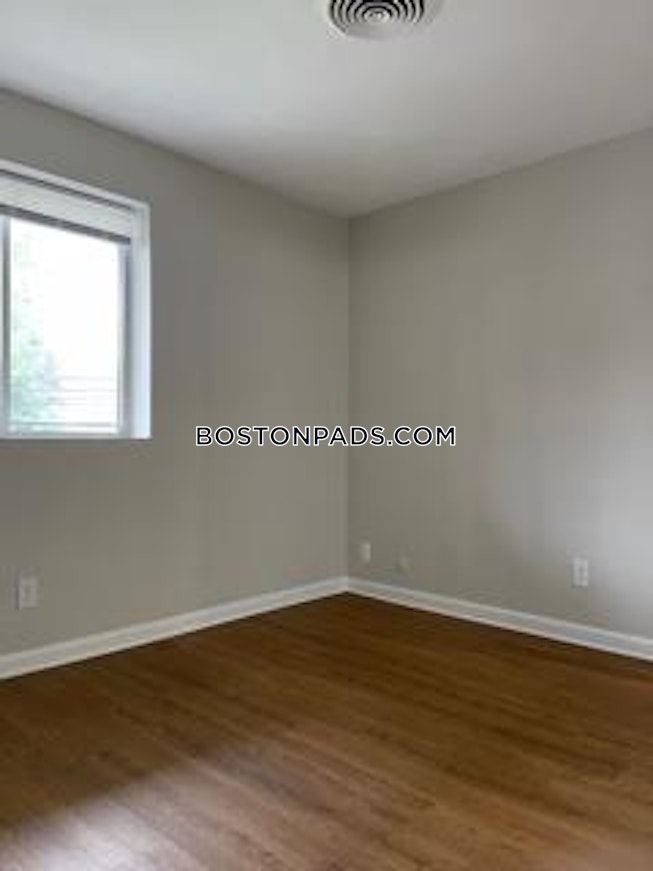 Boston - $1,500 /mo