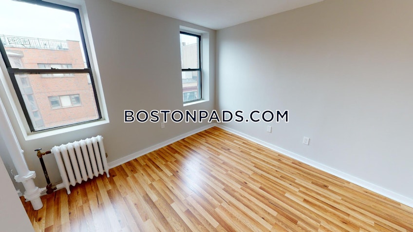 Boston - $4,140 /month