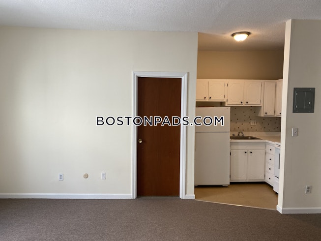 Boston - $1,650 /mo