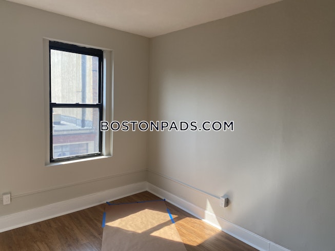 Boston - $4,750 /mo