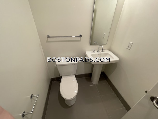 Boston - $4,787 /mo